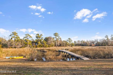 Tiny photo for 412 Lakeview Drive, Hampstead, NC 28443 (MLS # 100550645)