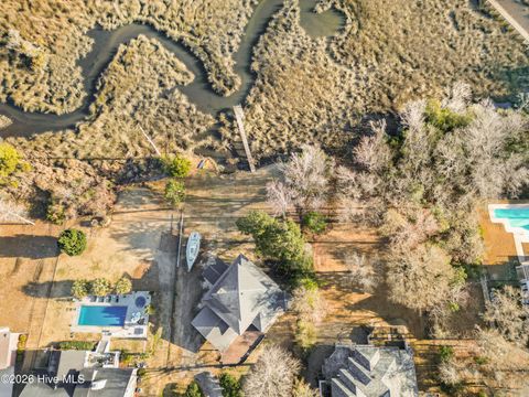 Tiny photo for 412 Lakeview Drive, Hampstead, NC 28443 (MLS # 100550645)