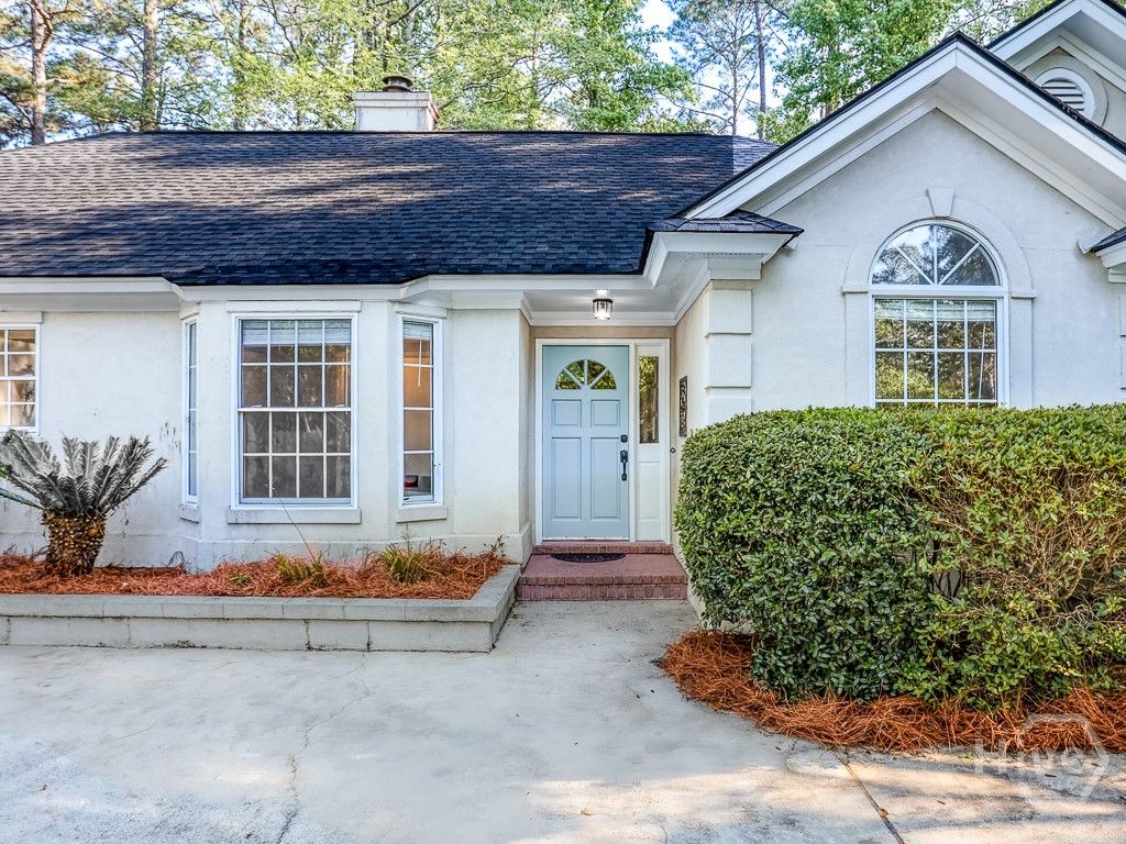 Photo of 127 Baymeadow Point, Savannah, GA 31405 (MLS # SA353907)