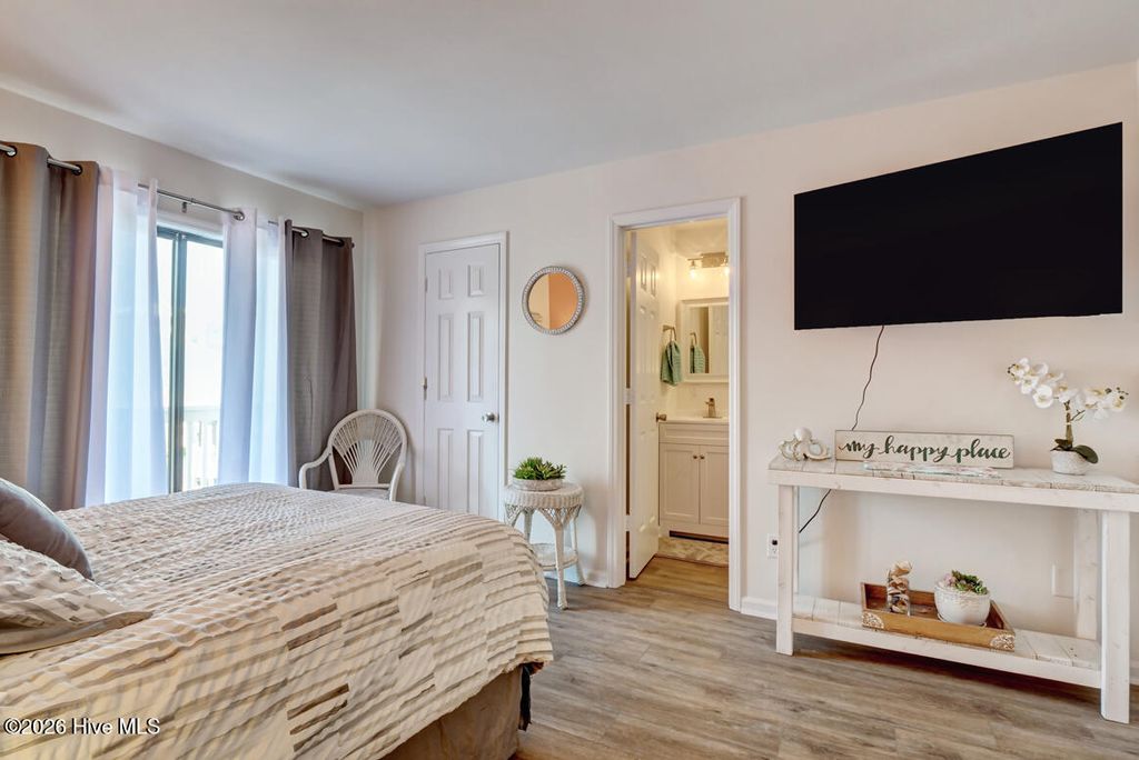 Photo of 1609 Carolina Beach Avenue N #2g, Carolina Beach, NC 28428 (MLS # 100550252)