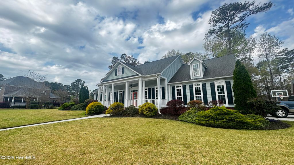 Photo of 201 Oak Hammock Court, Swansboro, NC 28584 (MLS # 100565264)