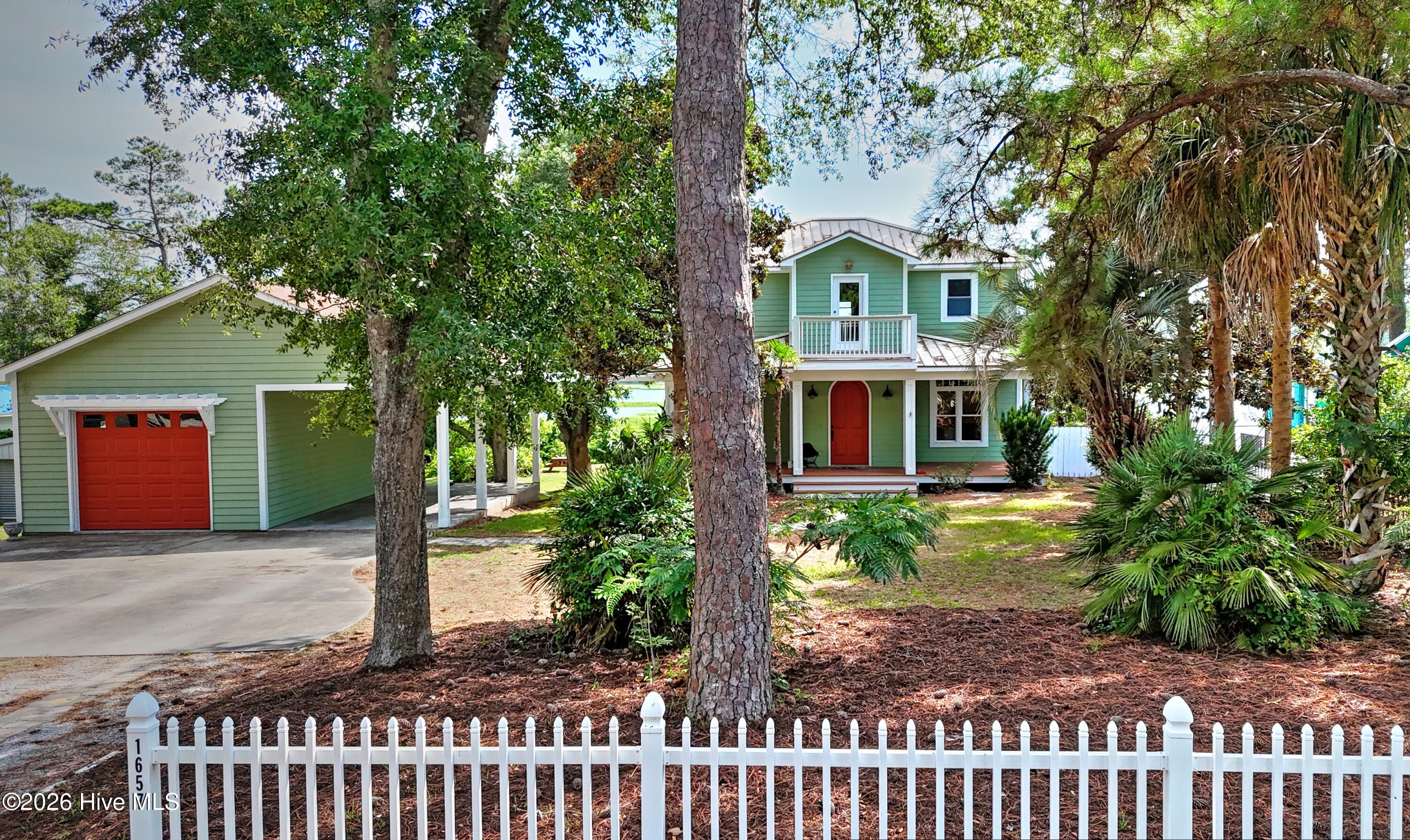 1657 Lawndale Drive SW