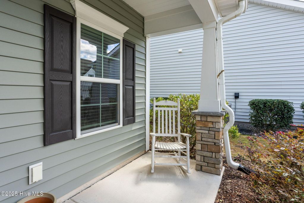 Photo of 176 Collins Way, Hampstead, NC 28443 (MLS # 100530499)