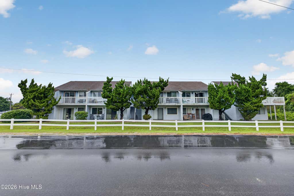 Photo of 39 Roberts Road #3, Hampstead, NC 28443 (MLS # 100594089)