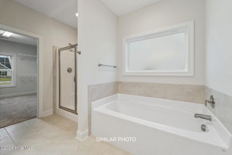 Tiny photo for 901 Coddington Cove, Jacksonville, NC 28546 (MLS # 100556220)