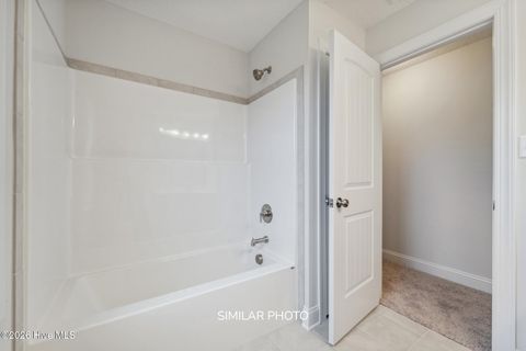 Tiny photo for 901 Coddington Cove, Jacksonville, NC 28546 (MLS # 100556220)