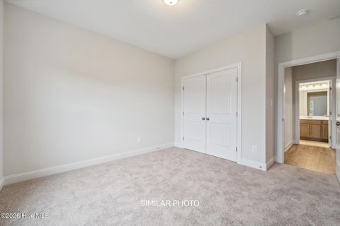 Tiny photo for 901 Coddington Cove, Jacksonville, NC 28546 (MLS # 100556220)