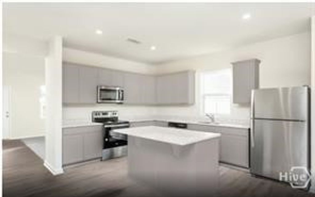 Photo of 385 Crosstown Avenue, Richmond Hill, GA 31324 (MLS # SA351555)