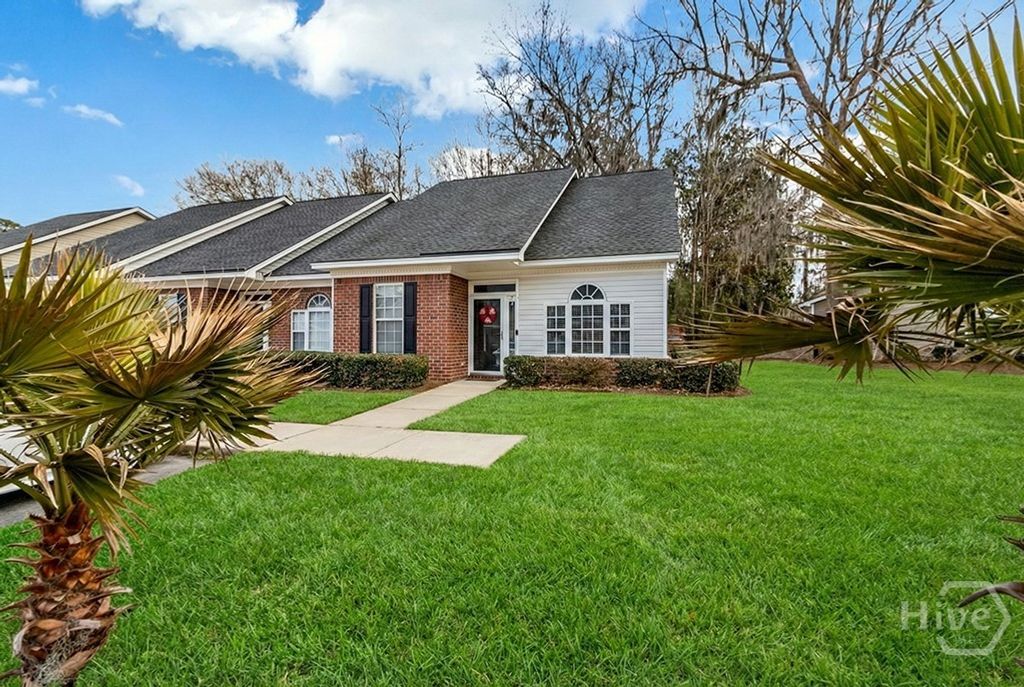 Photo of 9 Putters Place, Savannah, GA 31419 (MLS # SA349495)