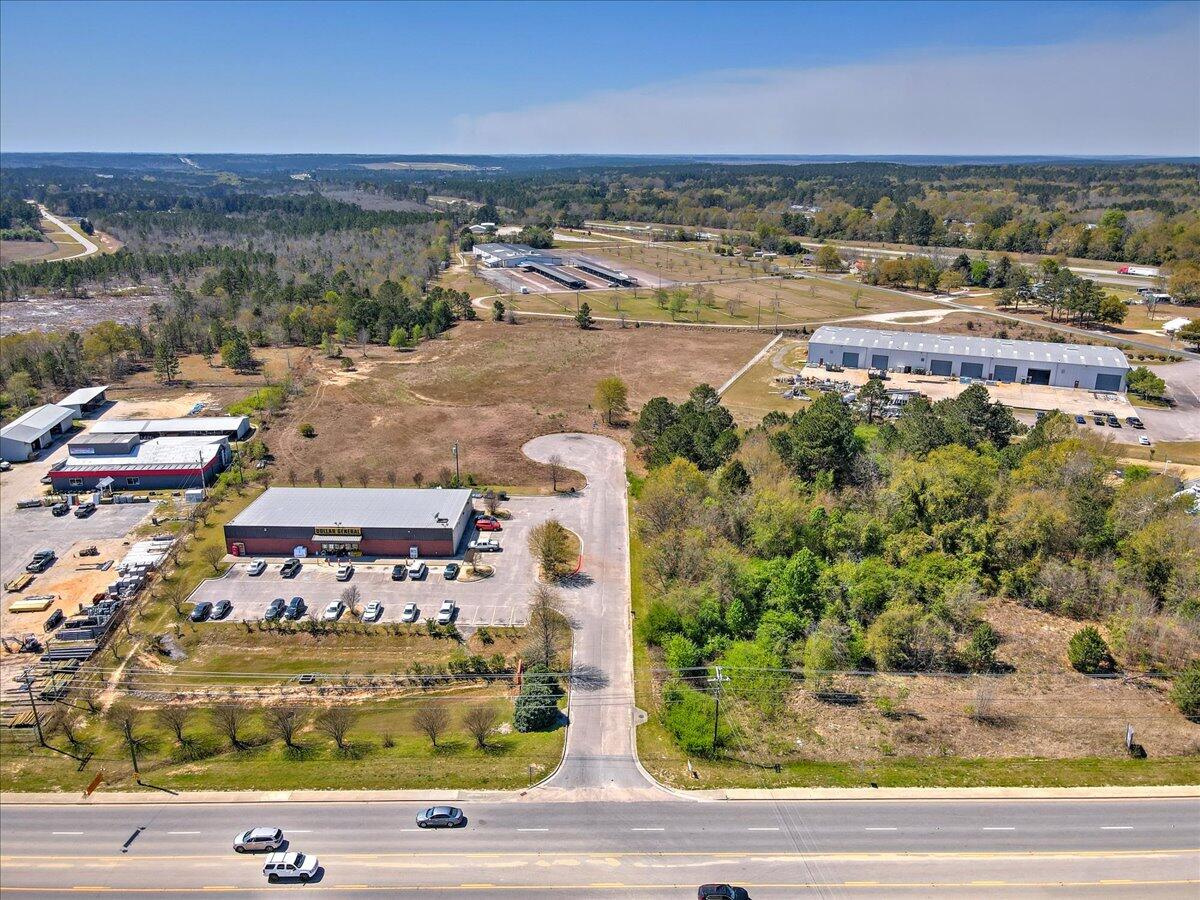 133 W Frontage Road