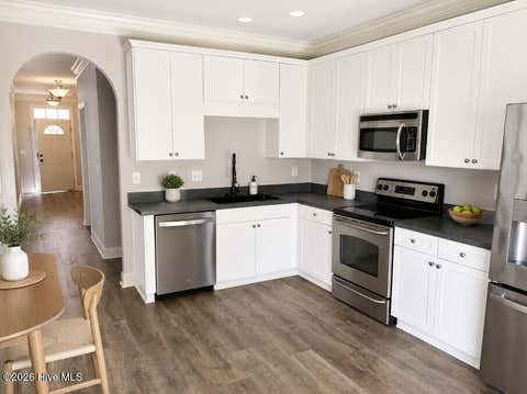 Tiny photo for 1006 Keystone Court, Leland, NC 28451 (MLS # 100596618)