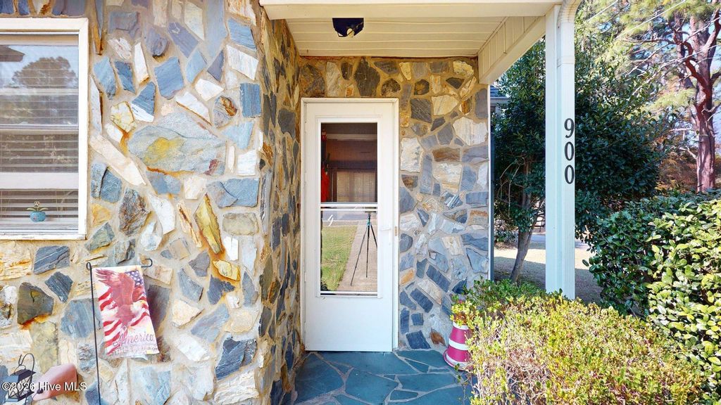 Photo of 900 Cedar Court, Aberdeen, NC 28315 (MLS # 100561664)