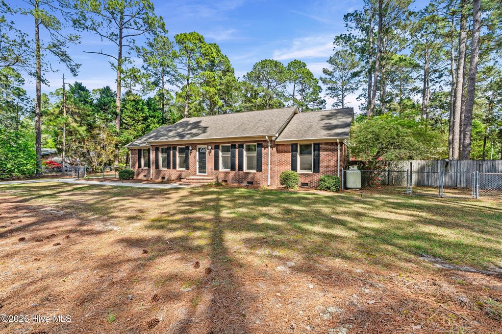 Photo of 127 Fairwood Road, Rockingham, NC 28379 (MLS # 100553767)