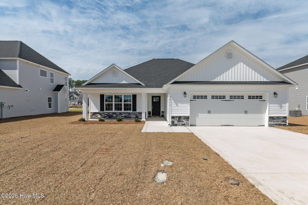 Photo of 2011 Bluewater Boulevard, New Bern, NC 28562 (MLS # 100571071)