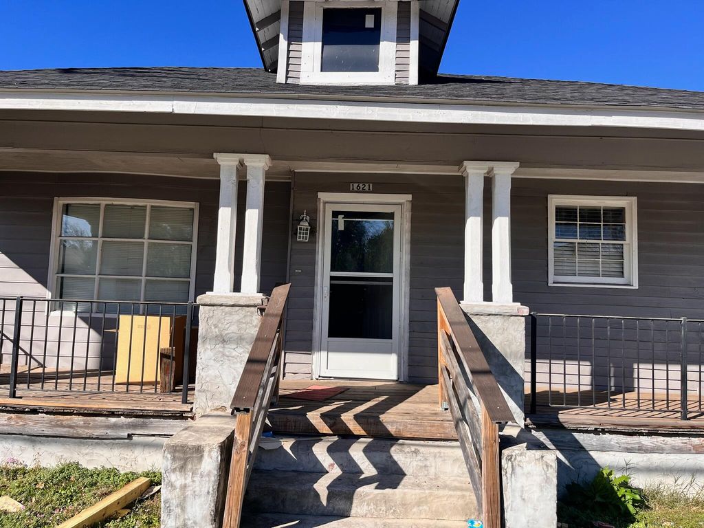 Photo of 1621 12th Street, Augusta, GA 30901 (MLS # 550924)