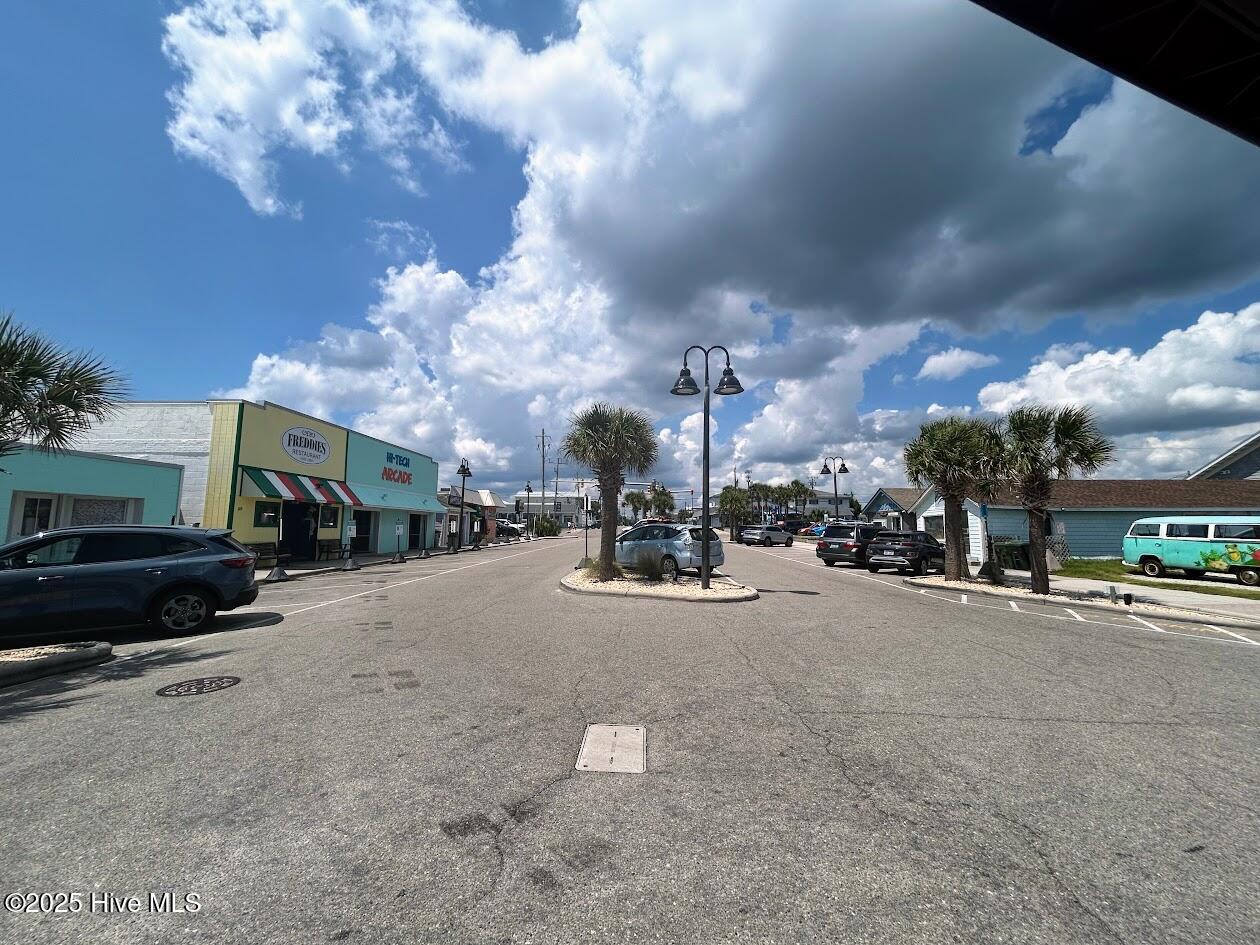 Carolina Beach, North Carolina 28428, United States, 2 Bedrooms Bedrooms, ,2 BathroomsBathrooms,Residential,Active,255836