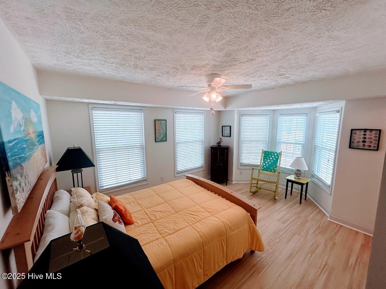 Carolina Beach, North Carolina 28428, United States, 2 Bedrooms Bedrooms, ,2 BathroomsBathrooms,Residential,Active,255836