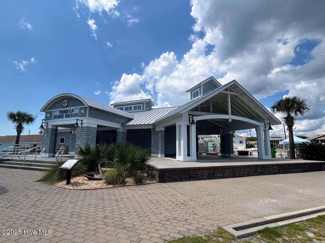 Carolina Beach, North Carolina 28428, United States, 2 Bedrooms Bedrooms, ,2 BathroomsBathrooms,Residential,Active,255836