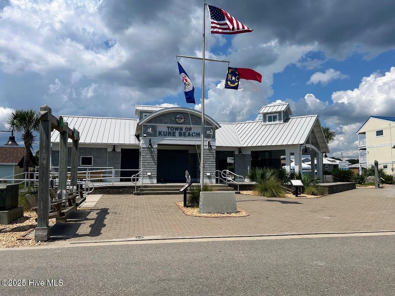 Carolina Beach, North Carolina 28428, United States, 2 Bedrooms Bedrooms, ,2 BathroomsBathrooms,Residential,Active,255836