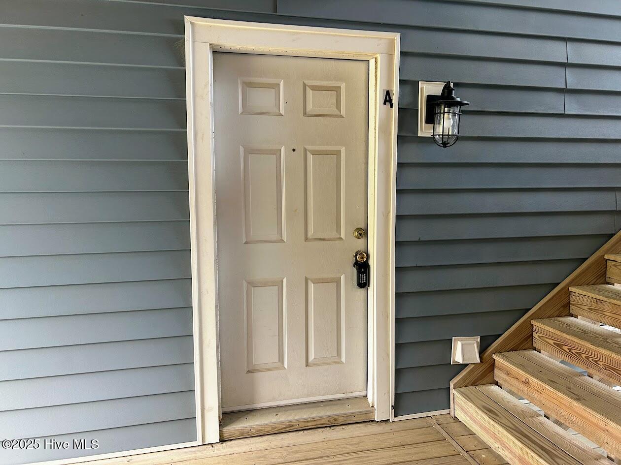 Carolina Beach, North Carolina 28428, United States, 2 Bedrooms Bedrooms, ,2 BathroomsBathrooms,Residential,Active,255836