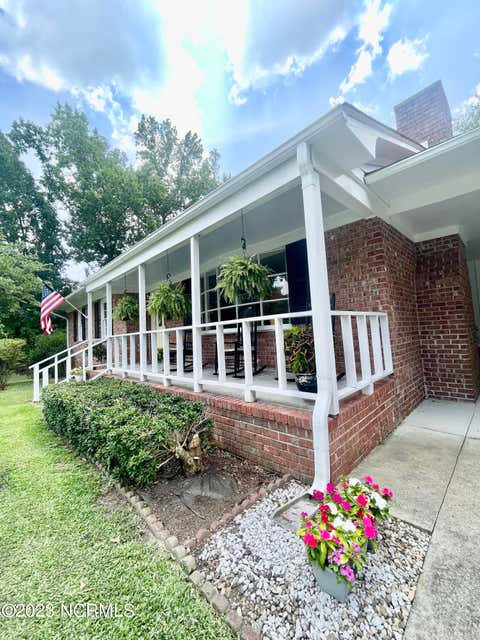 Homes For Sale - 322 Forest Grove Avenue<br/> Onslow County, Jacksonville, NC 28540