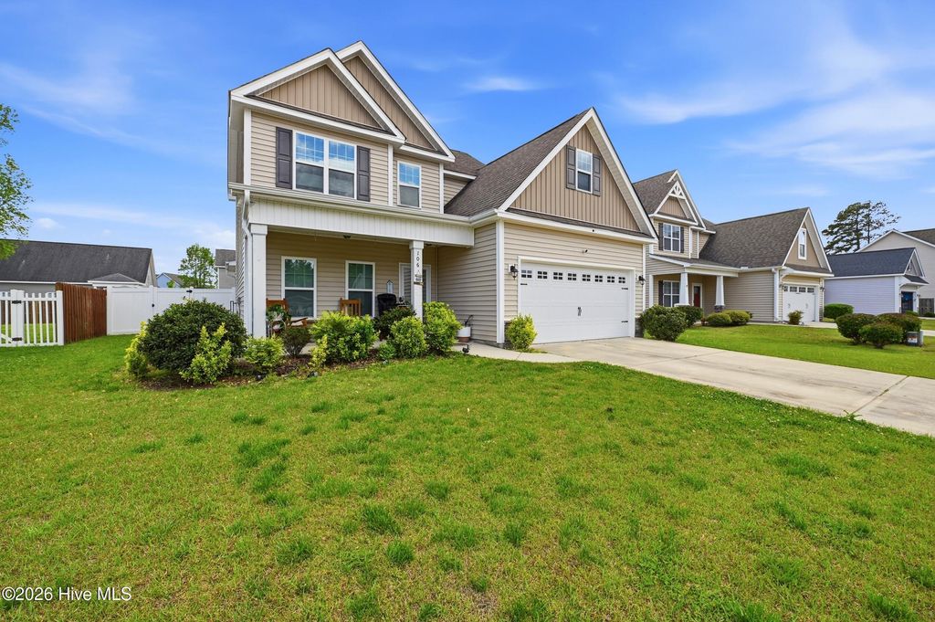 Photo of 106 Periwinkle Street, Burgaw, NC 28425 (MLS # 100565301)