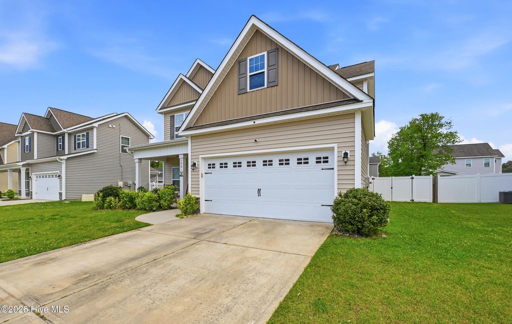 Photo of 106 Periwinkle Street, Burgaw, NC 28425 (MLS # 100565301)