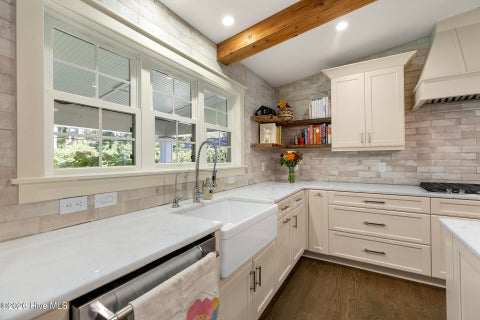 Tiny photo for 2217 S Canterbury Road, Wilmington, NC 28403 (MLS # 100604906)