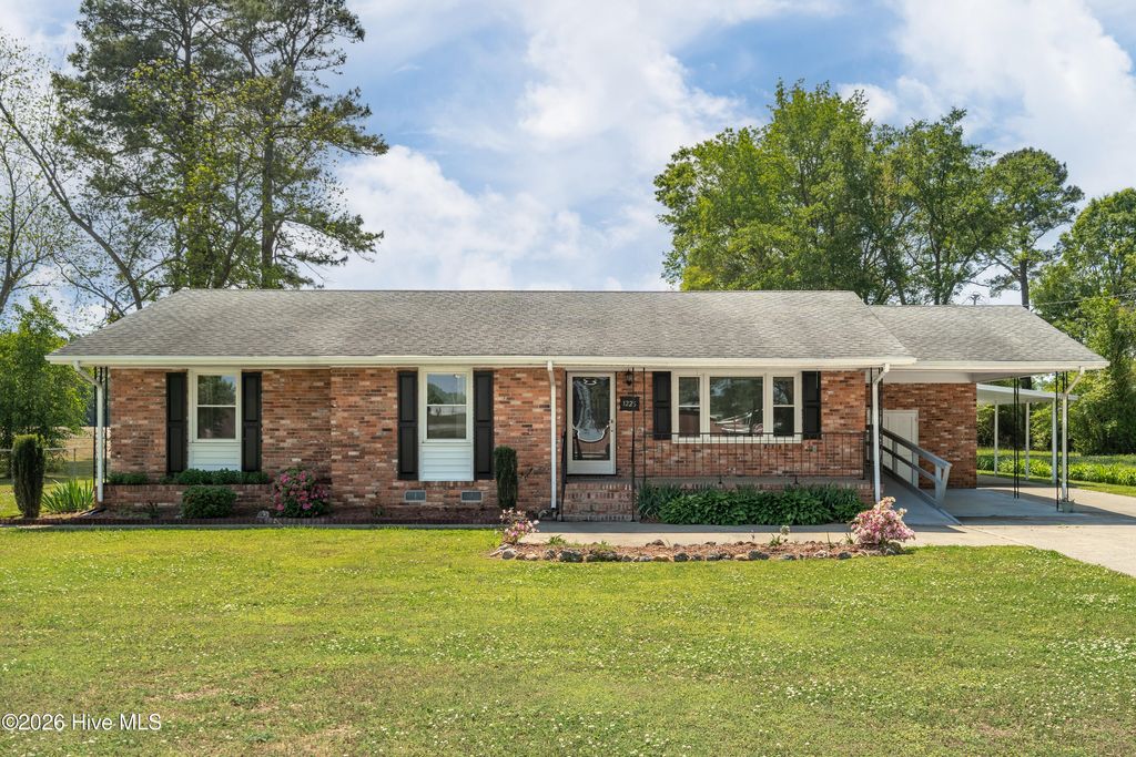 Photo of 1226 Hwy 58 S, Kinston, NC 28504 (MLS # 100566823)