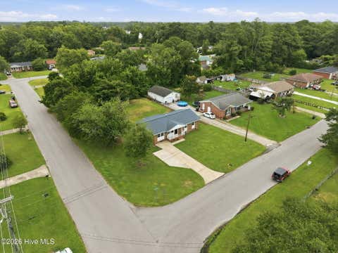 Tiny photo for 1 Berkshire Drive, Jacksonville, NC 28546 (MLS # 100591174)