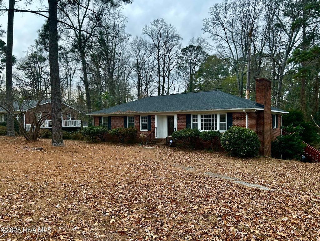 Photo of 120 Woodland Road, Rockingham, NC 28379 (MLS # 100545942)