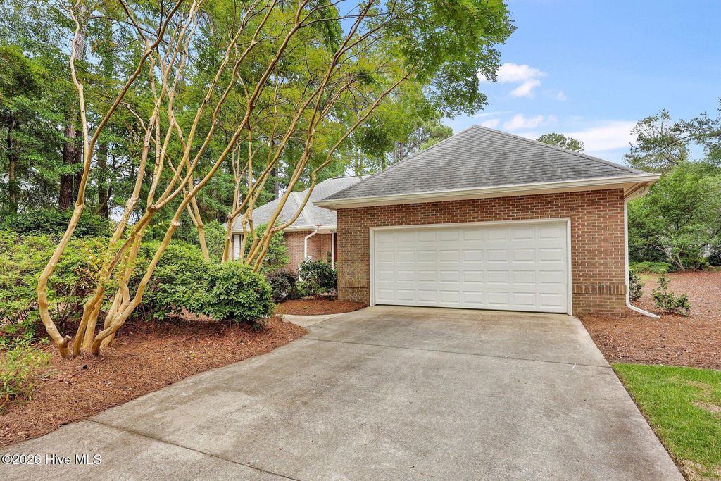 Photo of 8207 Mainsail Lane, Wilmington, NC 28412 (MLS # 100574225)