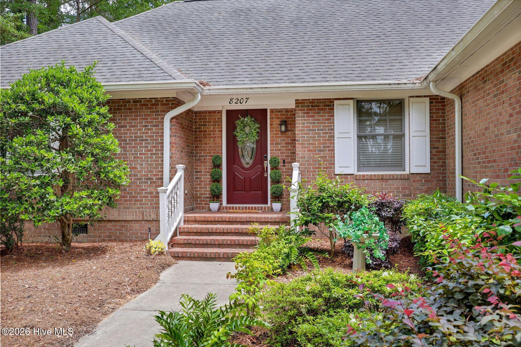 8207 Mainsail Lane