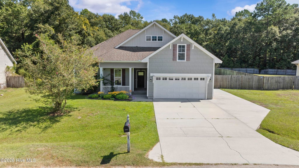 Photo of 234 Blue Creek Farms Drive, Jacksonville, NC 28540 (MLS # 100605697)