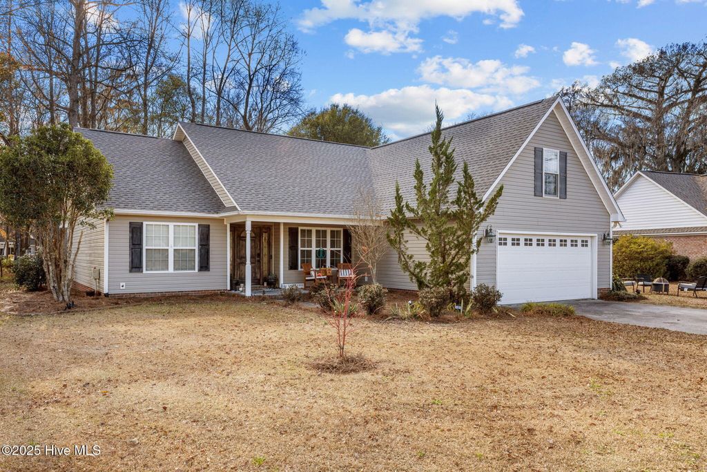 Photo of 108 Shady Side Lane, New Bern, NC 28562 (MLS # 100545142)