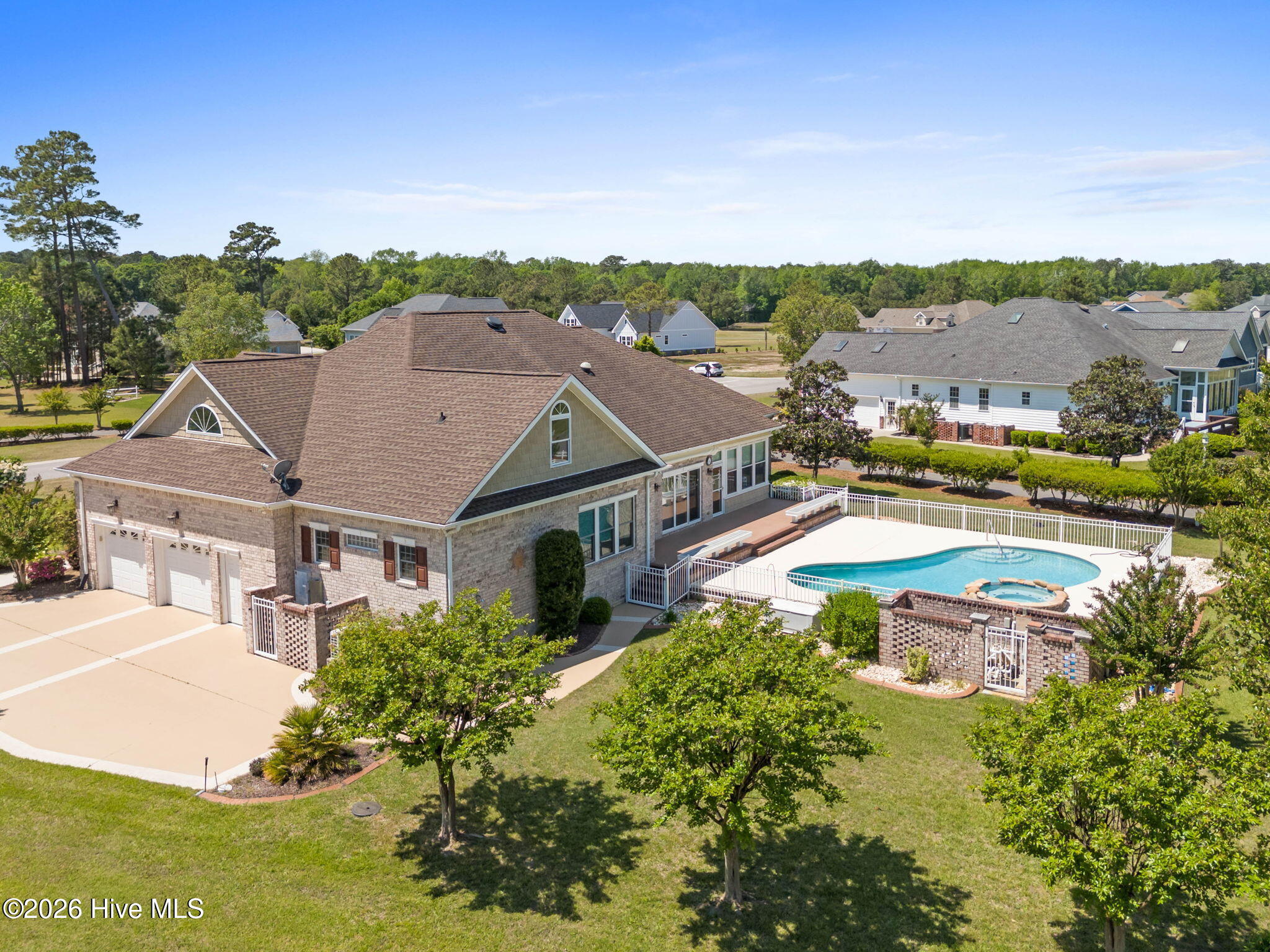 989 Middleton Drive NW