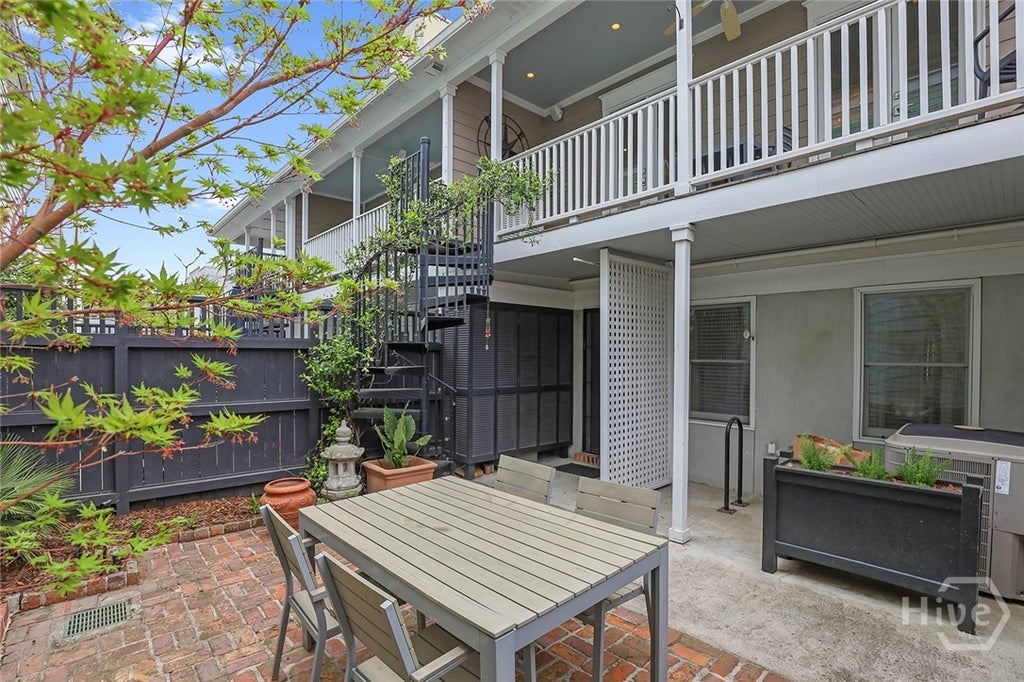Photo of 231 Houston Street, Savannah, GA 31401 (MLS # SA357987)