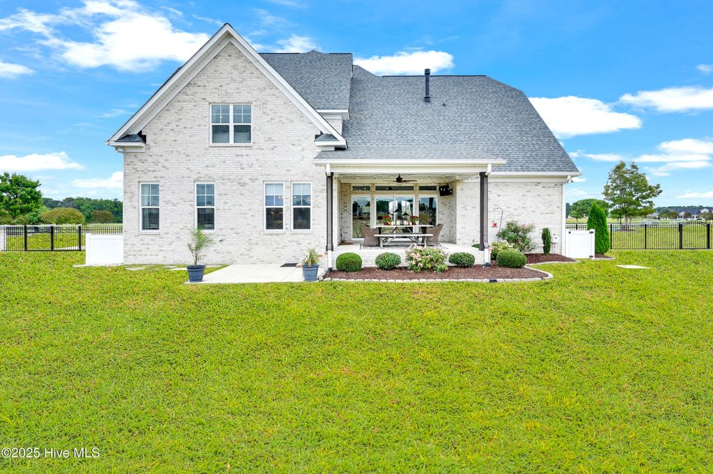 Photo of 1357 Autumn Lakes Drive, Grimesland, NC 27837 (MLS # 100544309)