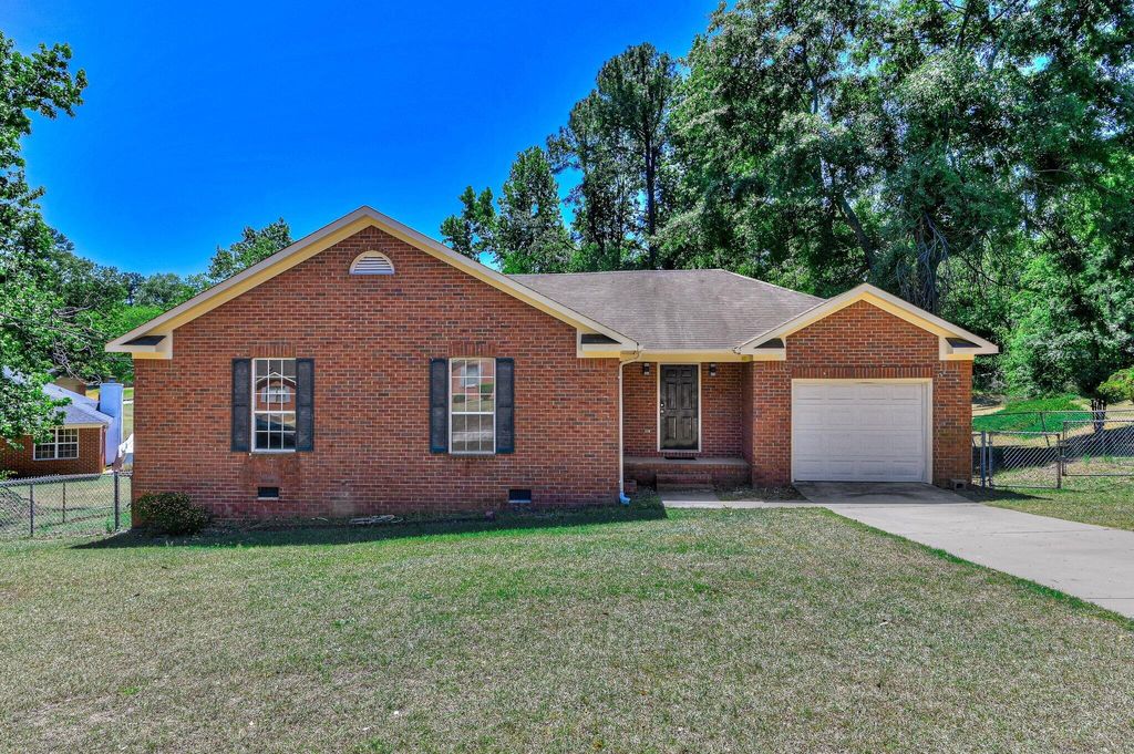 Photo of 3009 Mabus Drive, Augusta, GA 30909 (MLS # 554896)