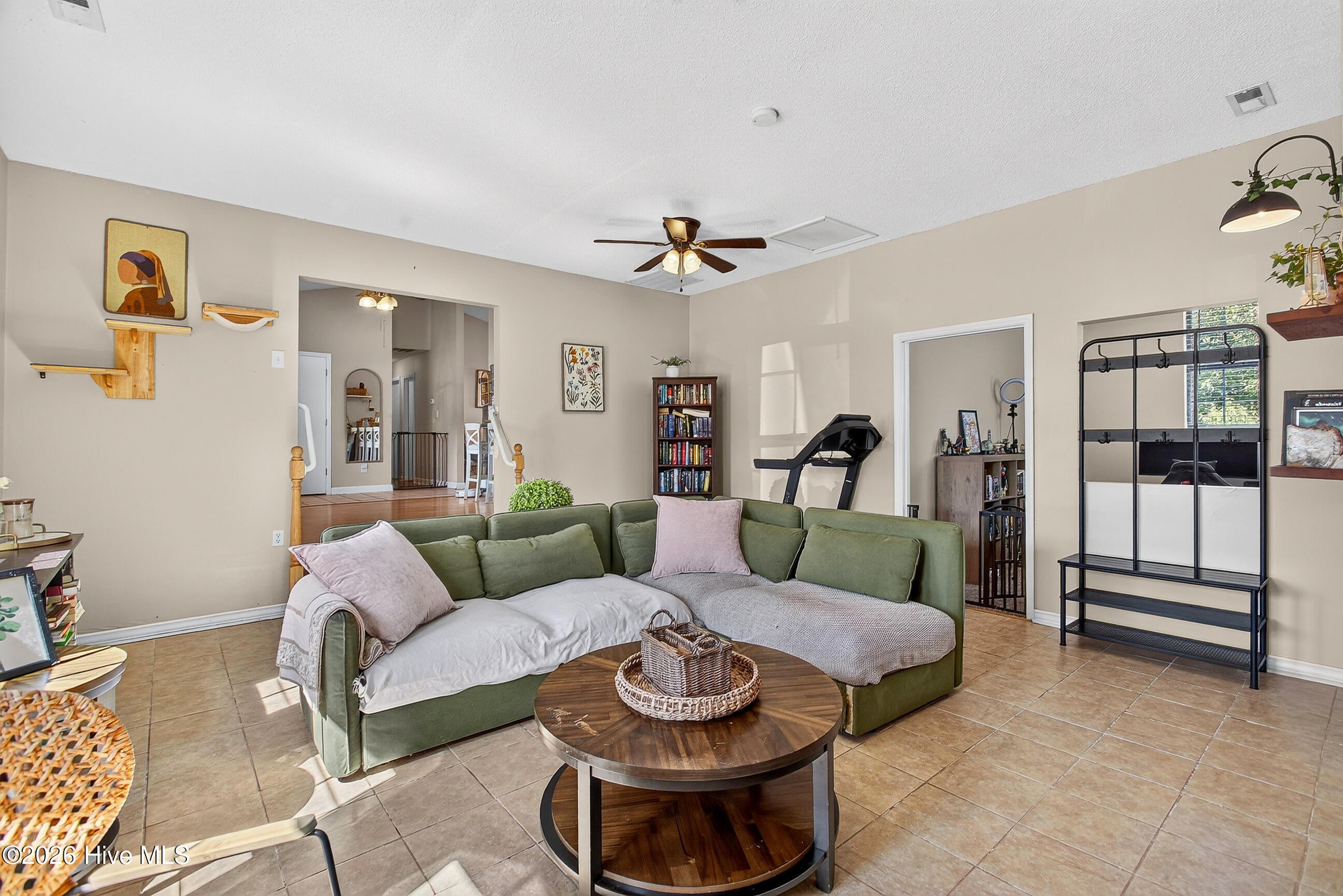 317 Cinnamon Drive