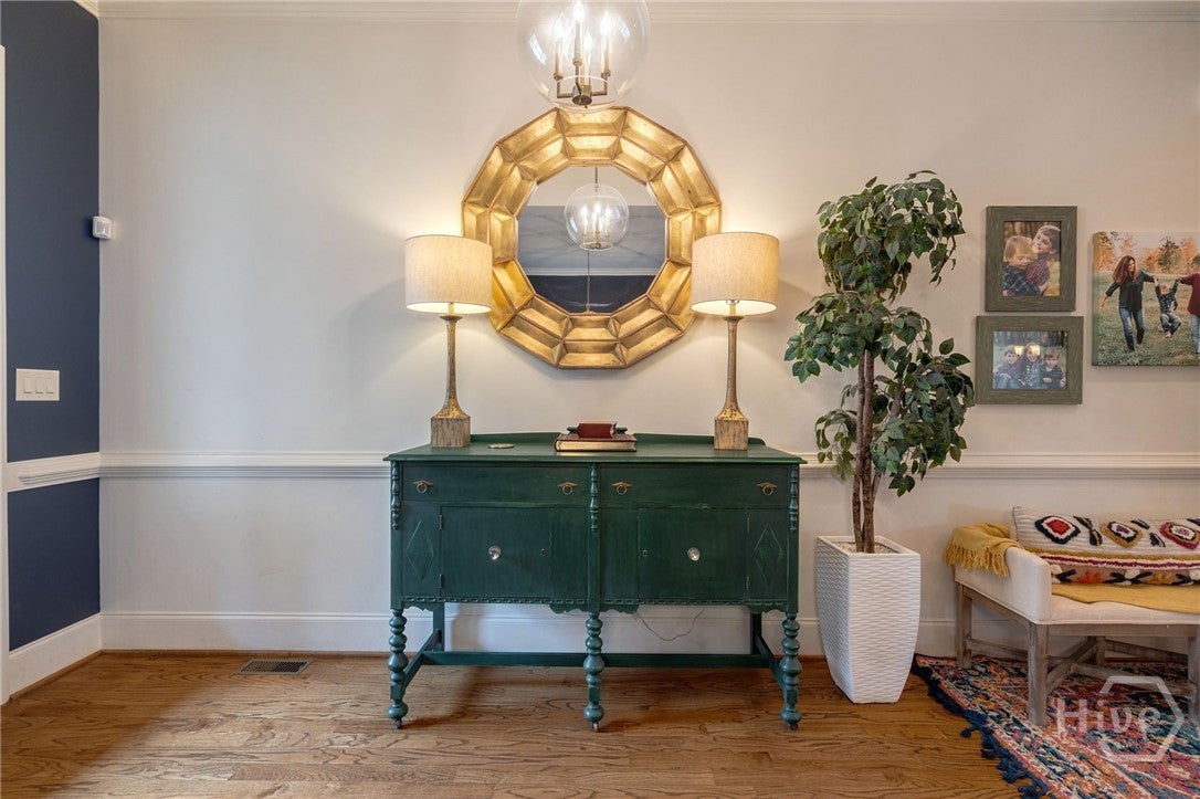 1405 Evergreen Park