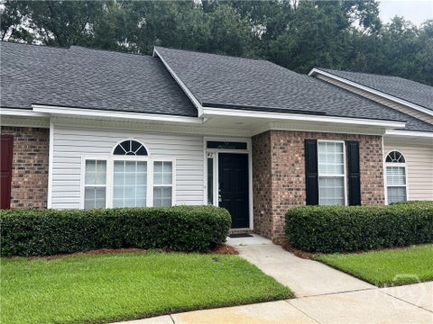 Townhouse For Rent - 42 Putters Place<br/> Chatham County, Savannah, GA 31419