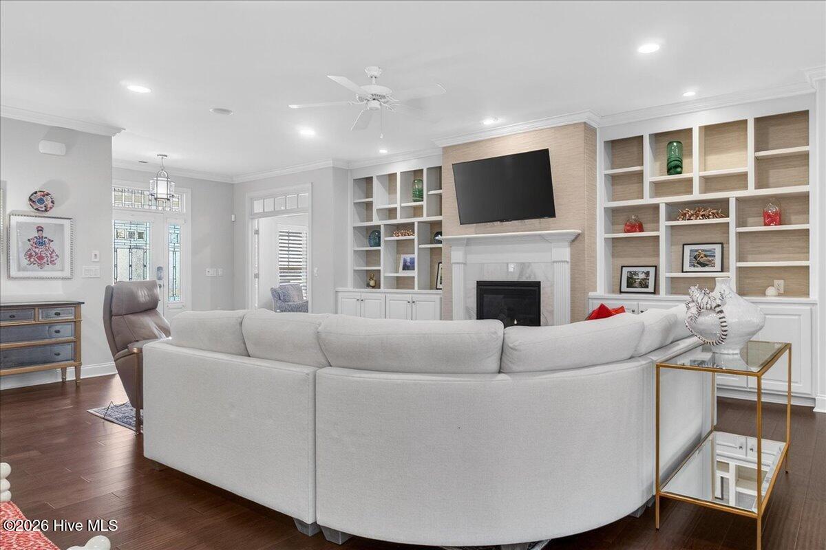 2440 Meridian Road NE