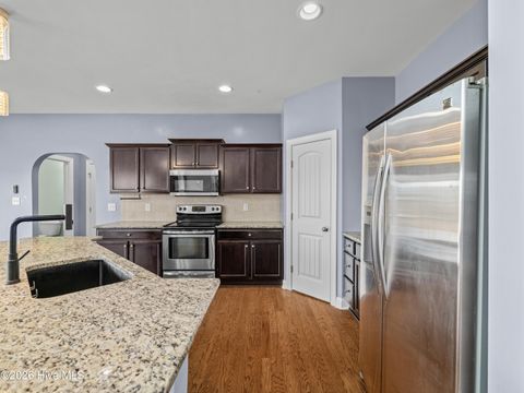 Tiny photo for 418 Oldtowne Street, Jacksonville, NC 28546 (MLS # 100556150)