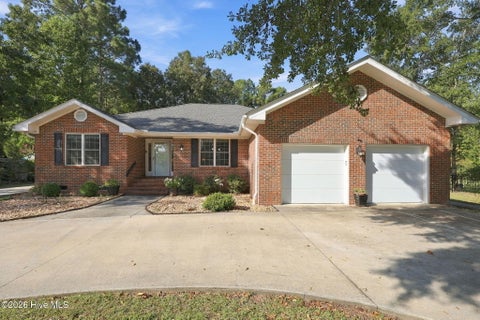 Photo of 323 S Belvedere Drive, Hampstead, NC 28443 (MLS # 100604967)