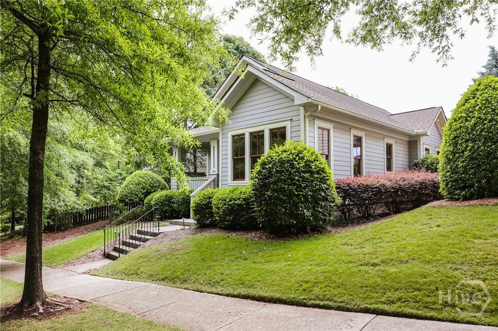 Photo of 130 Federal Street, Athens, GA 30607 (MLS # CL355930)