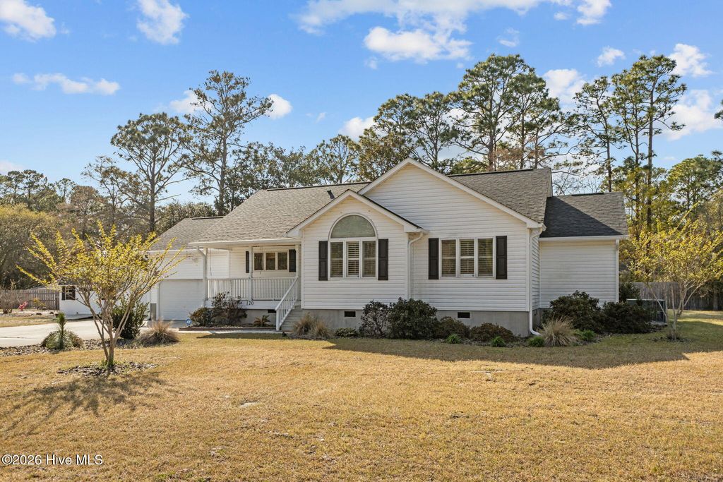 Photo of 120 Robin Cresent Circle, Cape Carteret, NC 28584 (MLS # 100564884)