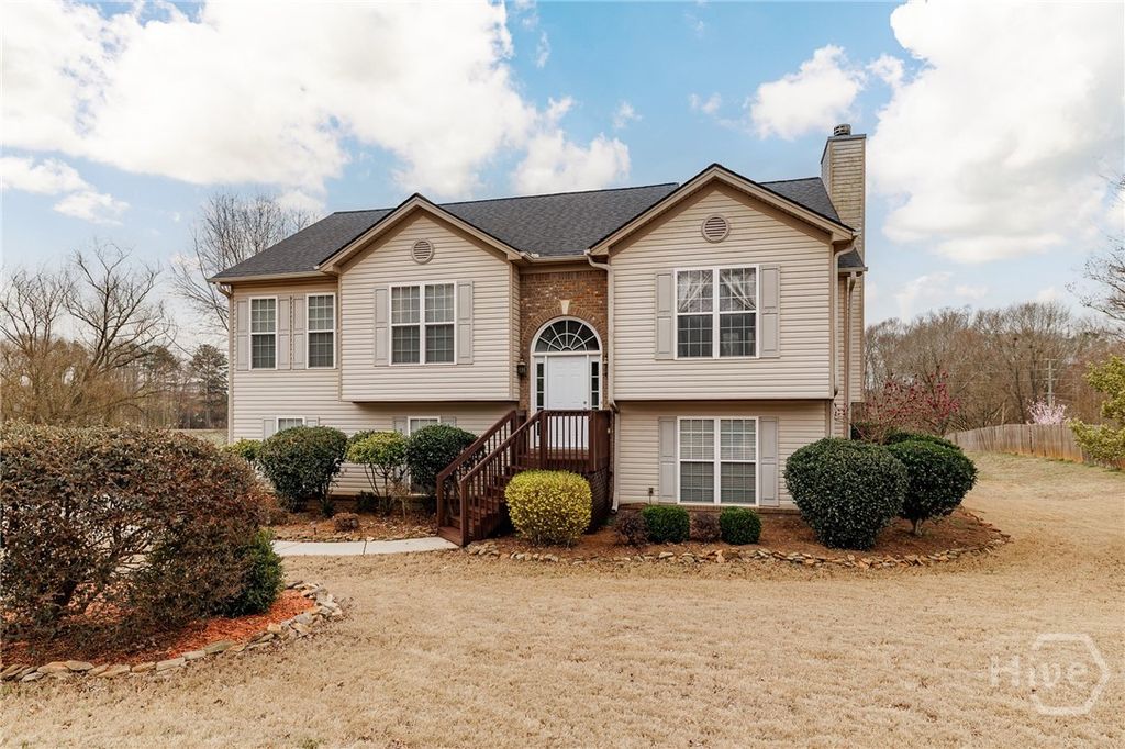 Photo of 871 Jefferson Walk Circle, Jefferson, GA 30549 (MLS # CL349154)