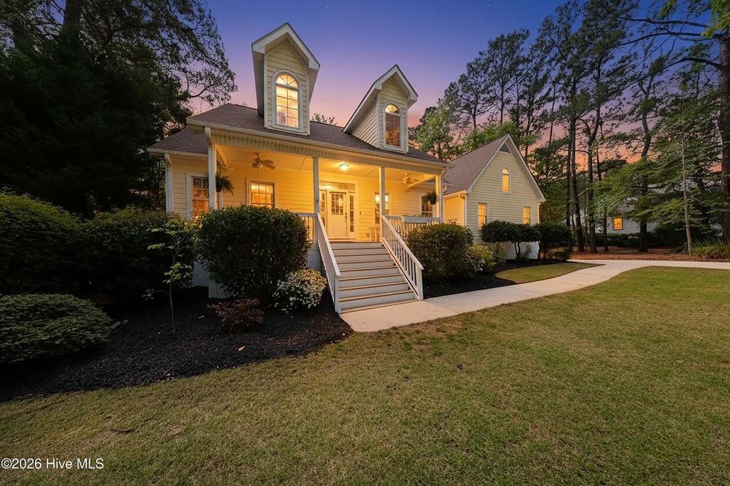 Photo of 3543 Beaver Creek Drive SE, Southport, NC 28461 (MLS # 100567385)