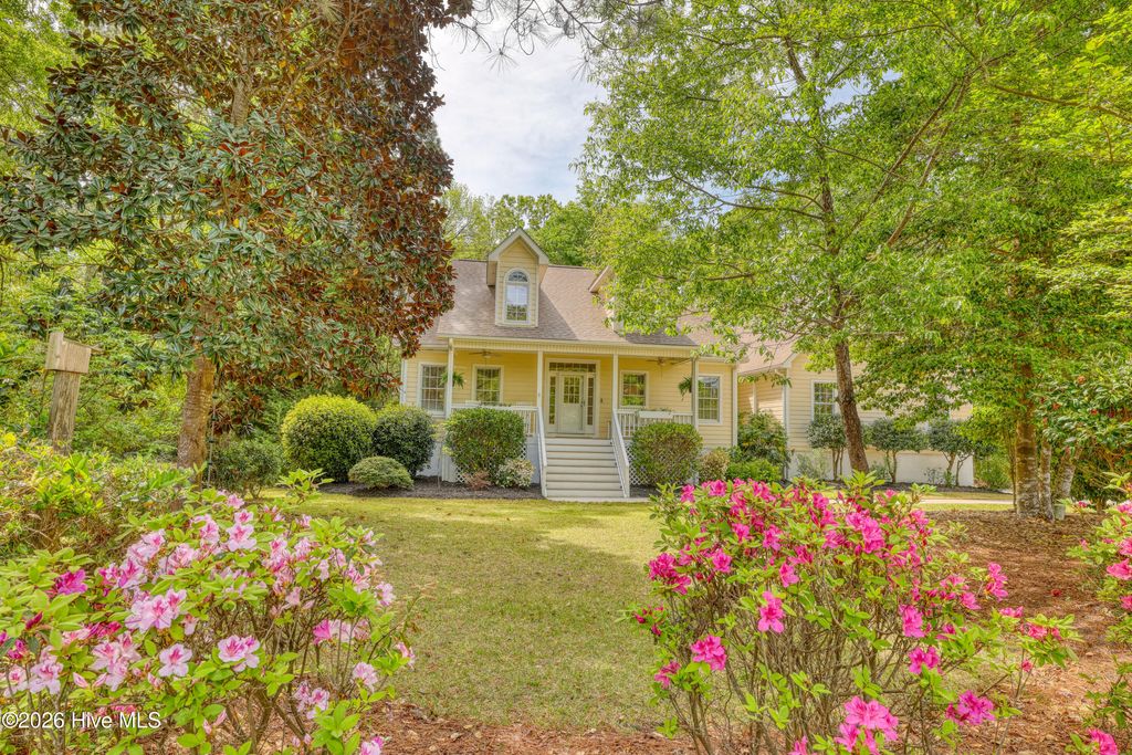 Photo of 3543 Beaver Creek Drive SE, Southport, NC 28461 (MLS # 100567385)